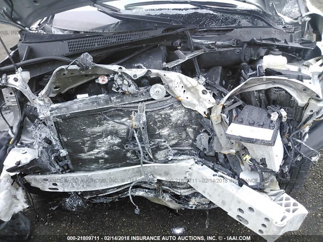 5TDZZRFH5HS232293 - 2017 TOYOTA HIGHLANDER LE/LE PLUS SILVER photo 10