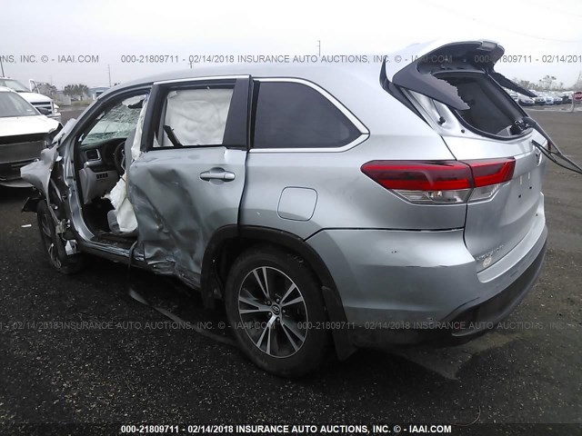 5TDZZRFH5HS232293 - 2017 TOYOTA HIGHLANDER LE/LE PLUS SILVER photo 3