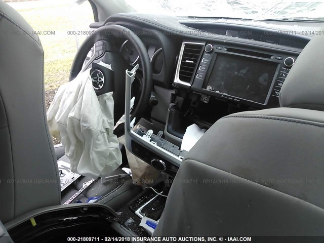 5TDZZRFH5HS232293 - 2017 TOYOTA HIGHLANDER LE/LE PLUS SILVER photo 5