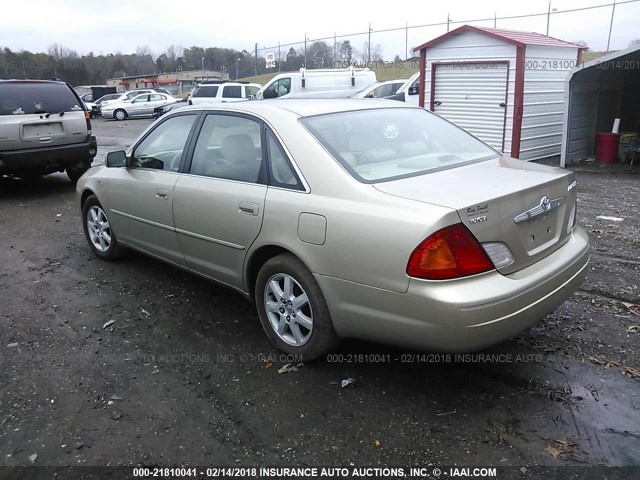 4T1BF28B52U206608 - 2002 TOYOTA AVALON XL/XLS GOLD photo 3