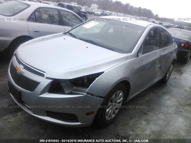 1G1PC5SH8B7112747 - 2011 CHEVROLET CRUZE LS SILVER photo 2