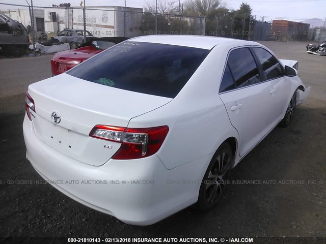 4T1BF1FK8CU111099 - 2012 TOYOTA CAMRY SE/LE/XLE WHITE photo 4