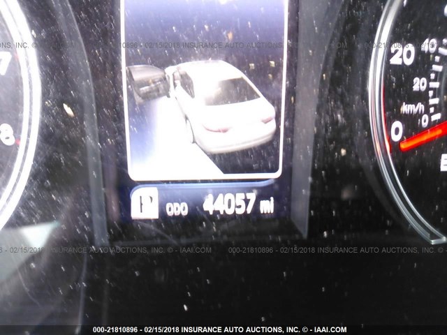 4T1BF1FK5FU967156 - 2015 TOYOTA CAMRY LE/XLE/SE/XSE ვერცხლისფერი ფოტო 7