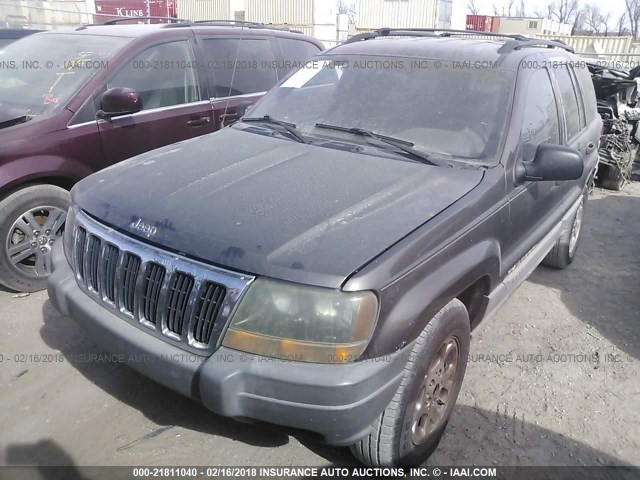 1J4G248S5YC182837 - 2000 JEEP GRAND CHEROKEE LAREDO GRAY photo 2