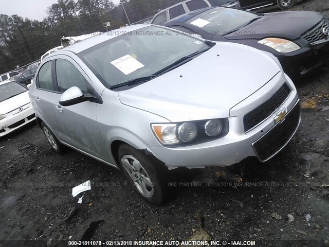 1G1JA5SH0F4178034 - 2015 CHEVROLET SONIC LS ვერცხლისფერი ფოტო 1