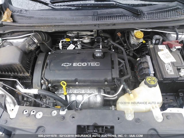 1G1JA5SH0F4178034 - 2015 CHEVROLET SONIC LS ვერცხლისფერი ფოტო 10