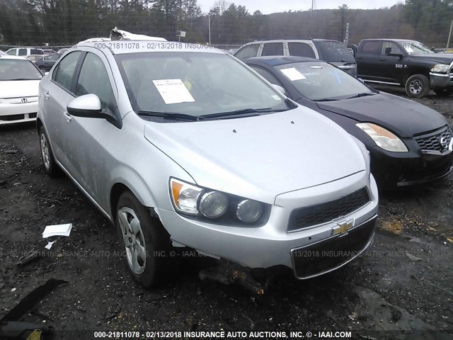 1G1JA5SH0F4178034 - 2015 CHEVROLET SONIC LS ვერცხლისფერი ფოტო 6