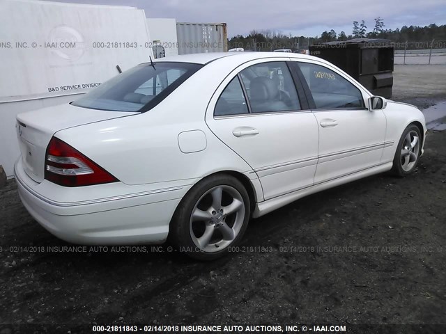 WDBRF52H46F741164 - 2006 MERCEDES-BENZ C GENERATION 2006 230 WHITE photo 4