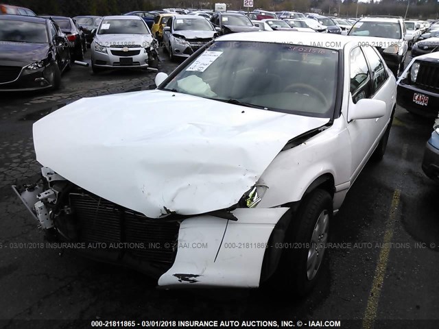 4T1BG22K01U864955 - 2001 TOYOTA CAMRY CE/LE/XLE 白色 照片 2