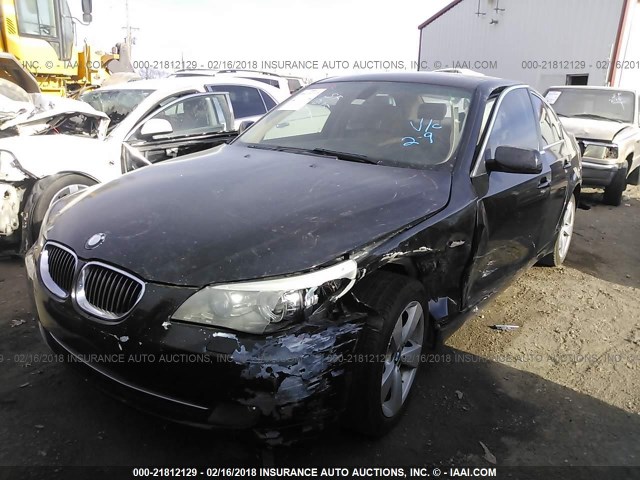 WBANV13538CZ52048 - 2008 BMW 528 XI BLACK photo 2