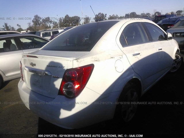 1G1JE5SB2F4115940 - 2015 CHEVROLET SONIC LTZ WHITE photo 4