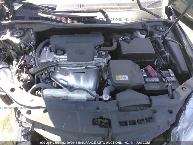 4T1BF1FK8HU373115 - 2017 TOYOTA CAMRY LE/XLE/SE/XSE მუქი ლურჯი ფოტო 10