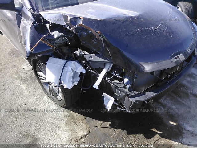 4T1BF1FK8HU373115 - 2017 TOYOTA CAMRY LE/XLE/SE/XSE მუქი ლურჯი ფოტო 6