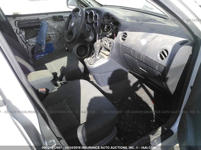 2T1KR32E13C088155 - 2003 TOYOTA COROLLA MATRIX XR SILVER photo 5