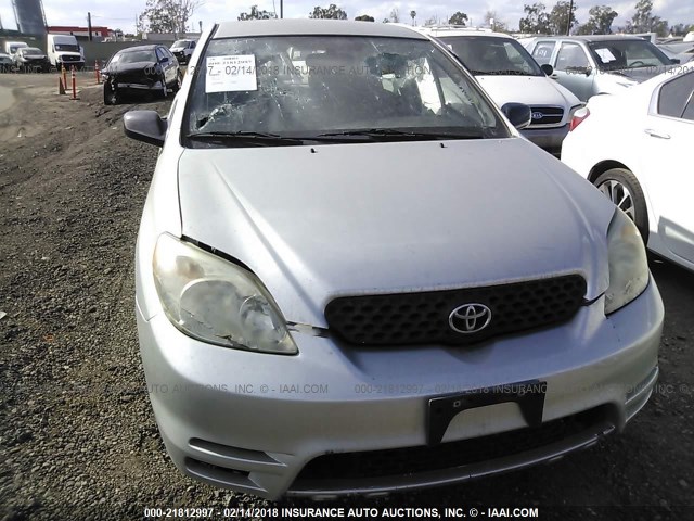 2T1KR32E13C088155 - 2003 TOYOTA COROLLA MATRIX XR SILVER photo 6