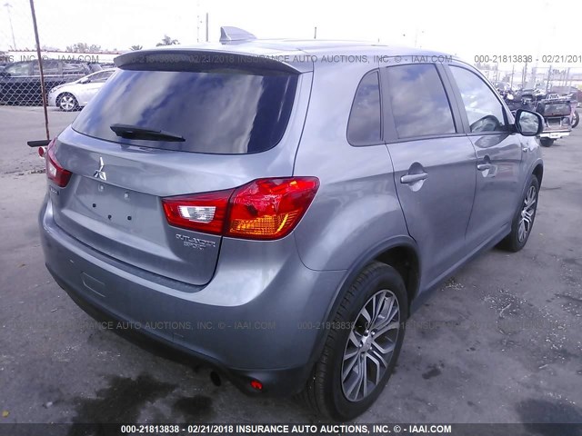 JA4AP3AU5HZ007305 - 2017 MITSUBISHI OUTLANDER SPORT ES/SE GRAY photo 4