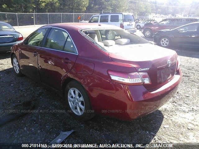 4T1BF3EK7BU120940 - 2011 TOYOTA CAMRY SE/LE/XLE 红色 照片 3