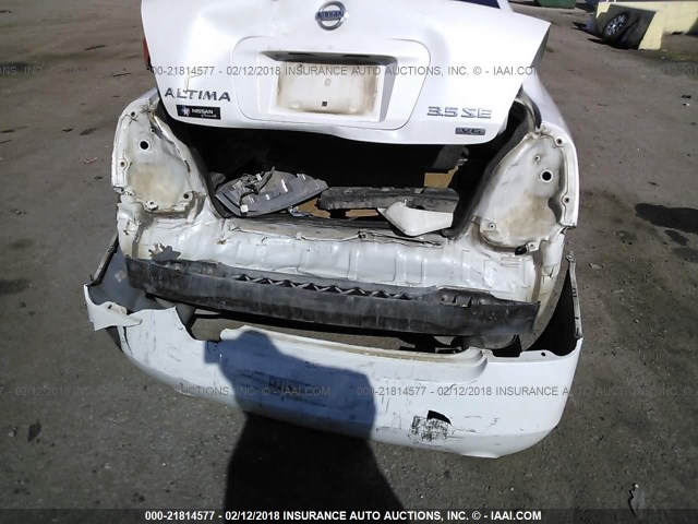 1N4BL11D06N371975 - 2006 NISSAN ALTIMA SE/SL/SE-R WHITE photo 6