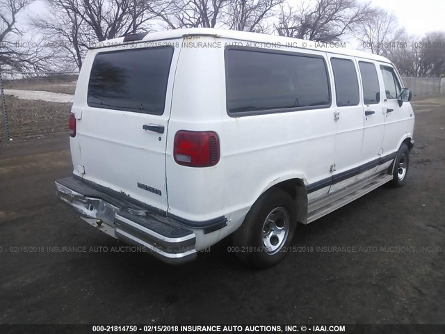 2B4HB25YXSK558833 - 1995 DODGE RAM WAGON B2500 WHITE photo 4