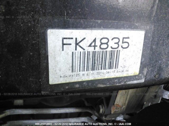 3AKJGLD58FSFK4835 - 2015 FREIGHTLINER CASCADIA 125  WHITE photo 10