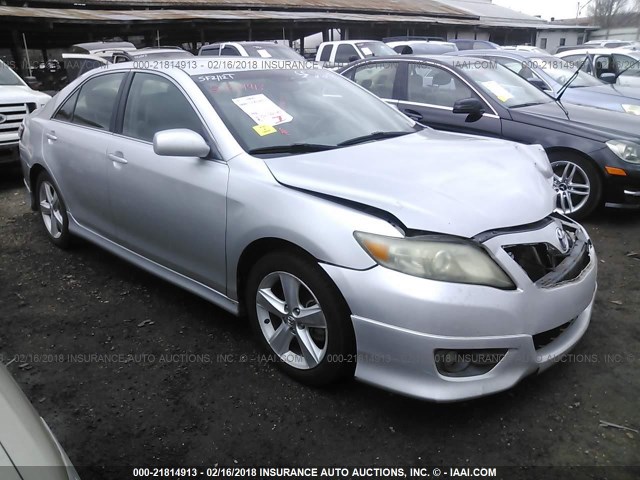 4T1BF3EK9AU052882 - 2010 TOYOTA CAMRY SE/LE/XLE 银色 照片 1