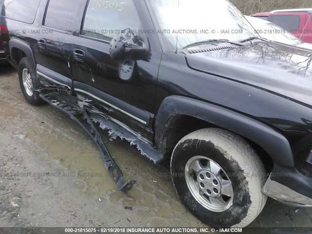 1GNFK16Z52J203387 - 2002 CHEVROLET SUBURBAN K1500 BLACK photo 6