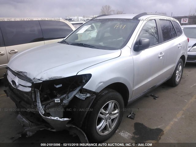 5XYZGDAB0BG070198 - 2011 HYUNDAI SANTA FE GLS SILVER photo 2