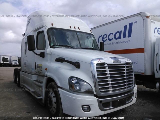 1FUJGLDR1HLHD5176 - 2017 FREIGHTLINER CASCADIA 125  WHITE photo 1