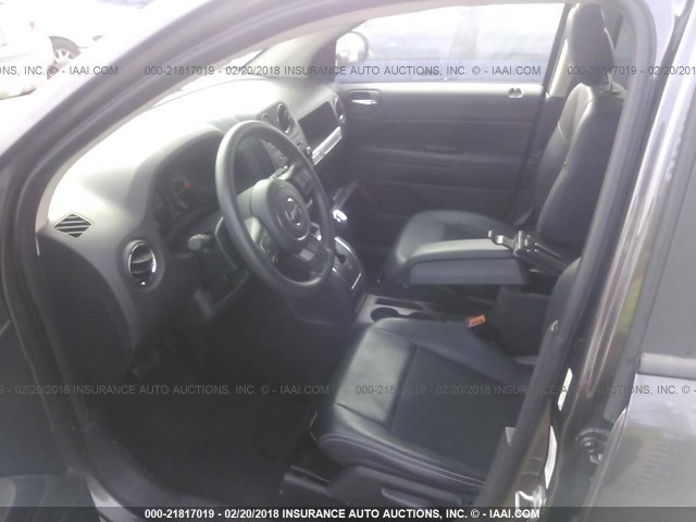 1C4NJCBA4ED818390 - 2014 JEEP COMPASS SPORT GRAY photo 5