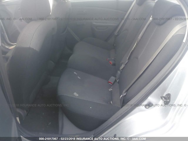 KNADE123966134752 - 2006 KIA RIO SILVER photo 8