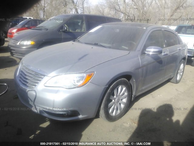 1C3CCBCG2DN526152 - 2013 CHRYSLER 200 LIMITED SILVER photo 2