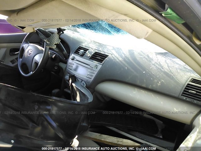4T1BF3EK3AU109884 - 2010 TOYOTA CAMRY SE/LE/XLE GOLD photo 5