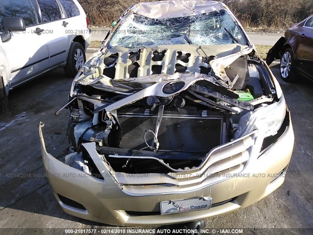 4T1BF3EK3AU109884 - 2010 TOYOTA CAMRY SE/LE/XLE GOLD photo 6