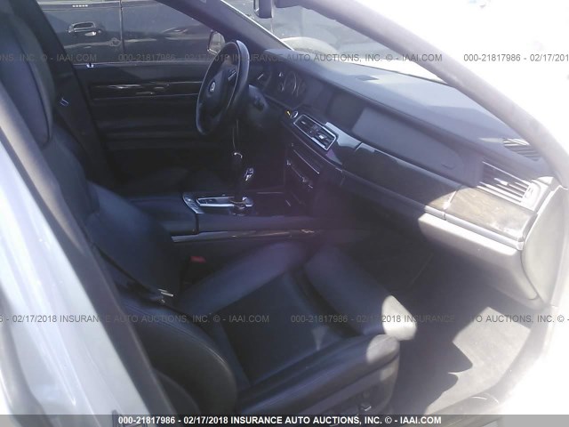 WBAKA8C57CDS99783 - 2012 BMW 750 I WHITE photo 5