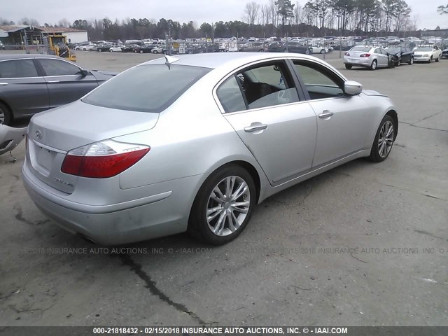 KMHGC46F59U068210 - 2009 HYUNDAI GENESIS 4.6L SILVER photo 4