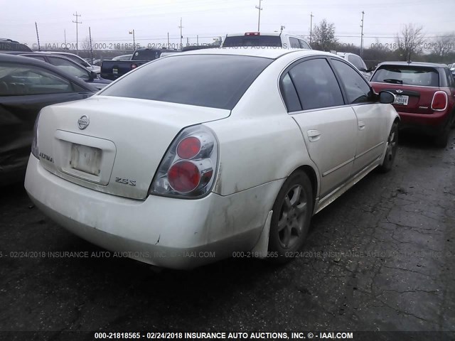 1N4AL11D75N907203 - 2005 NISSAN ALTIMA S/SL WHITE photo 4