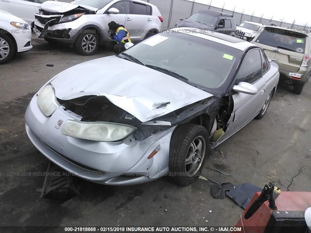 1G8ZY12782Z254175 - 2002 SATURN SC2 SILVER photo 2