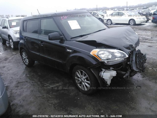 KNDJT2A53D7560982 - 2013 KIA SOUL BLACK photo 1