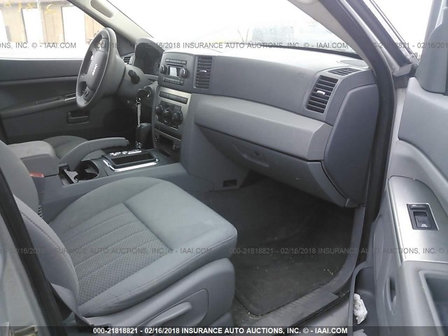 1J4GR48K66C190728 - 2006 JEEP GRAND CHEROKEE LAREDO/COLUMBIA/FREEDOM 银色 照片 5