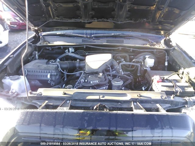 5TFRX5GN5HX080755 - 2017 TOYOTA TACOMA ACCESS CAB/SR/SR5 ნაცრისფერი ფოტო 10