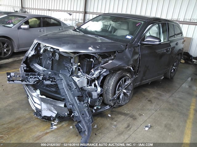 5TDZZRFH8HS220204 - 2017 TOYOTA HIGHLANDER LE/LE PLUS GRAY photo 2