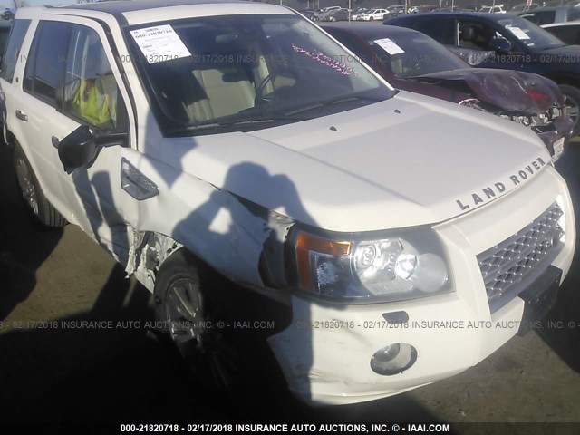SALFT24N99H123905 - 2009 LAND ROVER LR2 HSE TECHNOLOGY WHITE photo 1