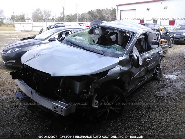 5TDZZRFH4HS224539 - 2017 TOYOTA HIGHLANDER LE/LE PLUS SILVER photo 2