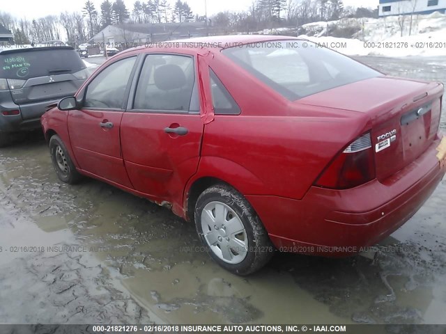 1FAFP34NX7W336068 - 2007 FORD FOCUS ZX4/S/SE/SES RED photo 3