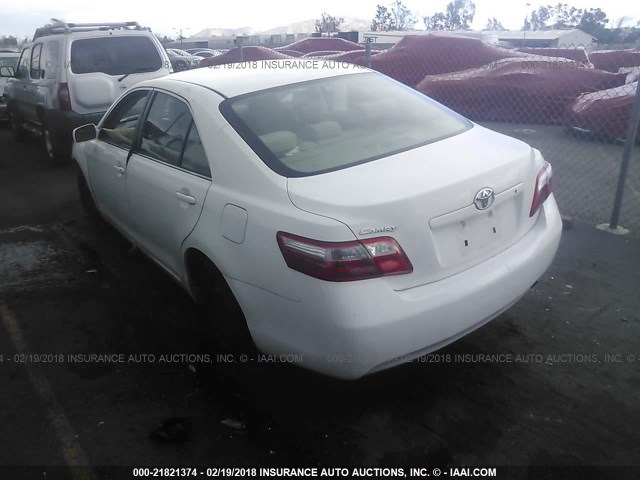 4T1BE46K58U785450 - 2008 TOYOTA CAMRY CE/LE/XLE/SE WHITE photo 3