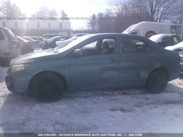 JTDBL40E09J034627 - 2009 TOYOTA COROLLA LE/XLE GREEN photo 6