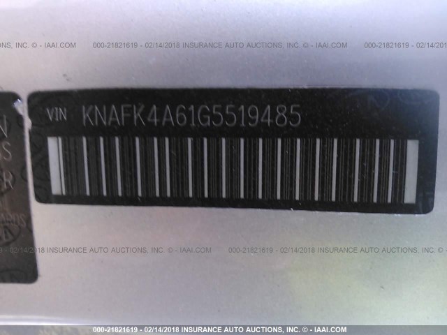 KNAFK4A61G5519485 - 2016 KIA FORTE LX SILVER photo 9