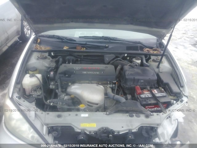 4T1BE32K34U295972 - 2004 TOYOTA CAMRY LE/XLE/SE ვერცხლისფერი ფოტო 10