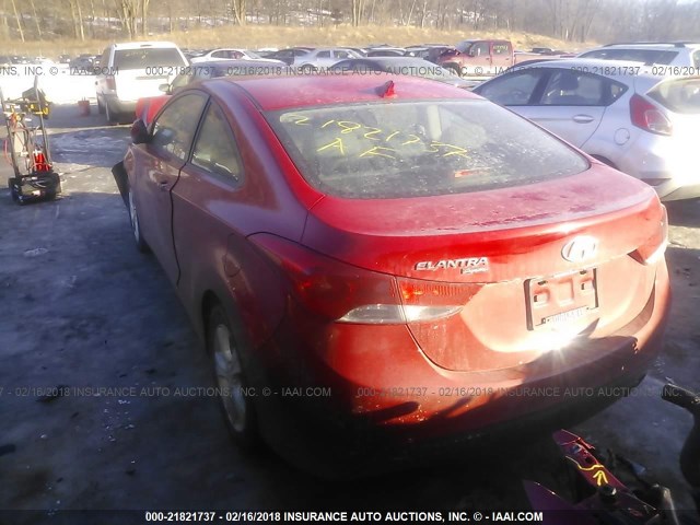 KMHDH6AE8DU003357 - 2013 HYUNDAI ELANTRA COUPE GS/SE RED photo 3