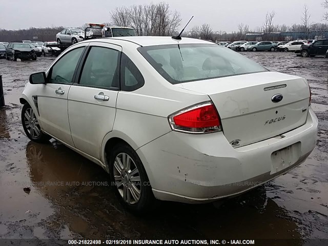 1FAHP37N29W111506 - 2009 FORD FOCUS SEL WHITE photo 3